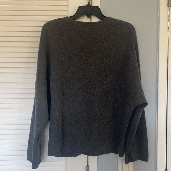 Vince oversized sweater, size medium, made of wool, excellent condition - Picture 3 of 3